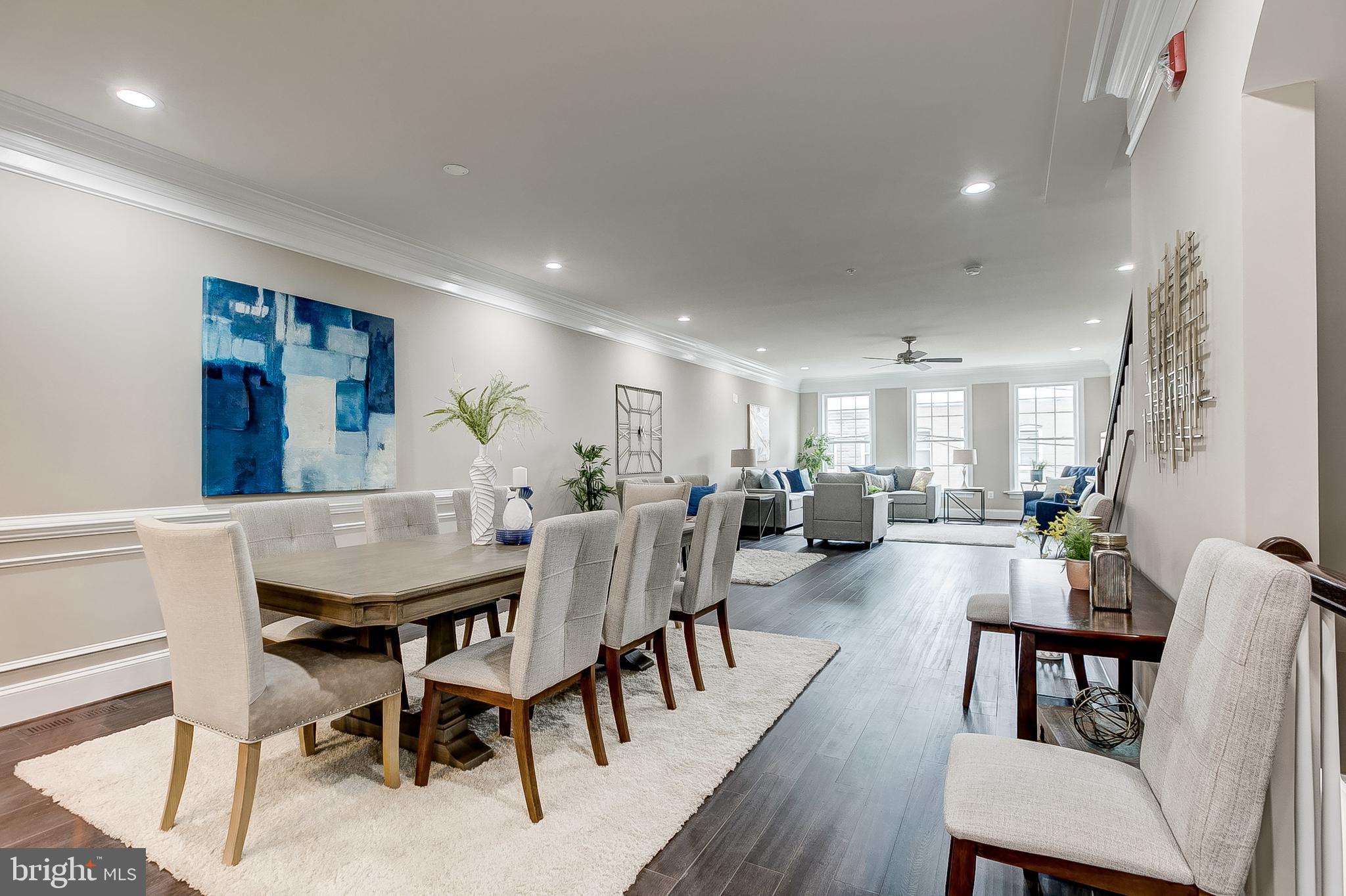 LOCUST POINT - Residential