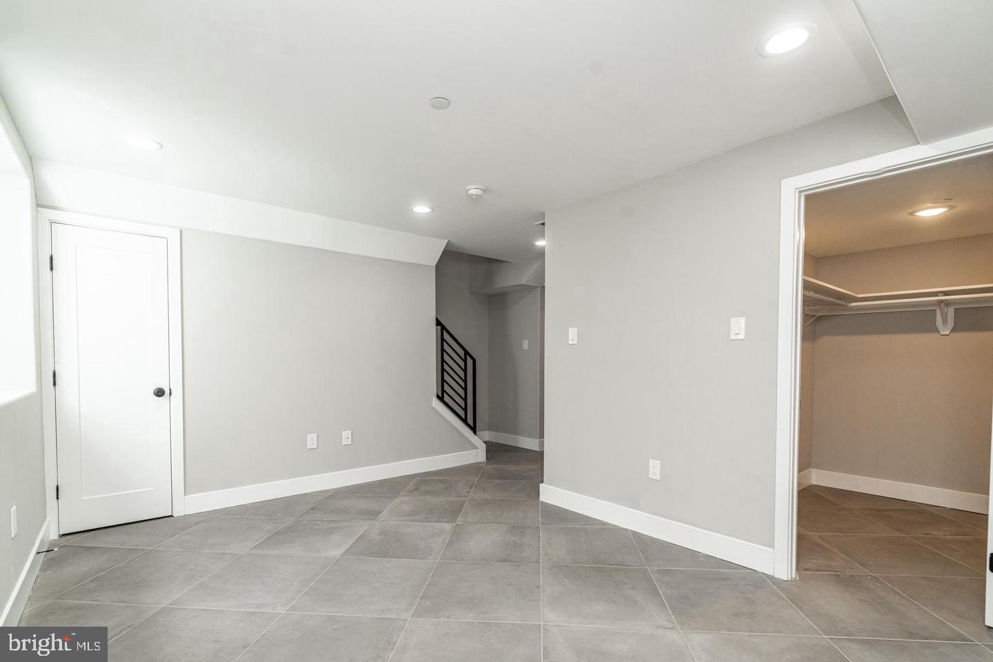 FISHTOWN - Residential Lease