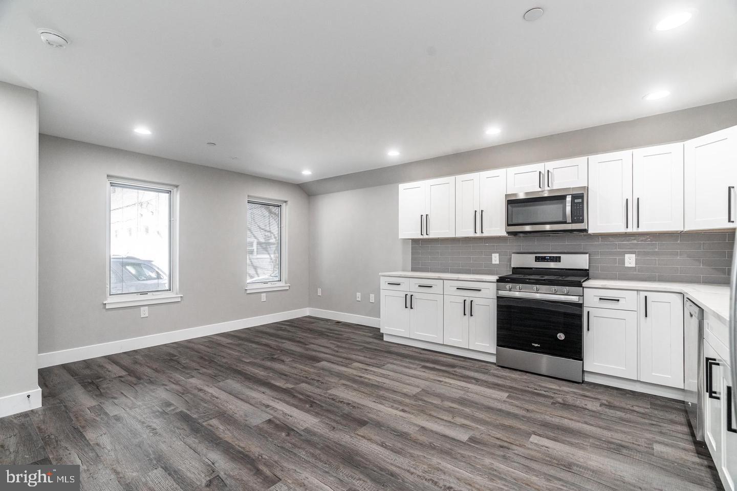 FISHTOWN - Residential Lease