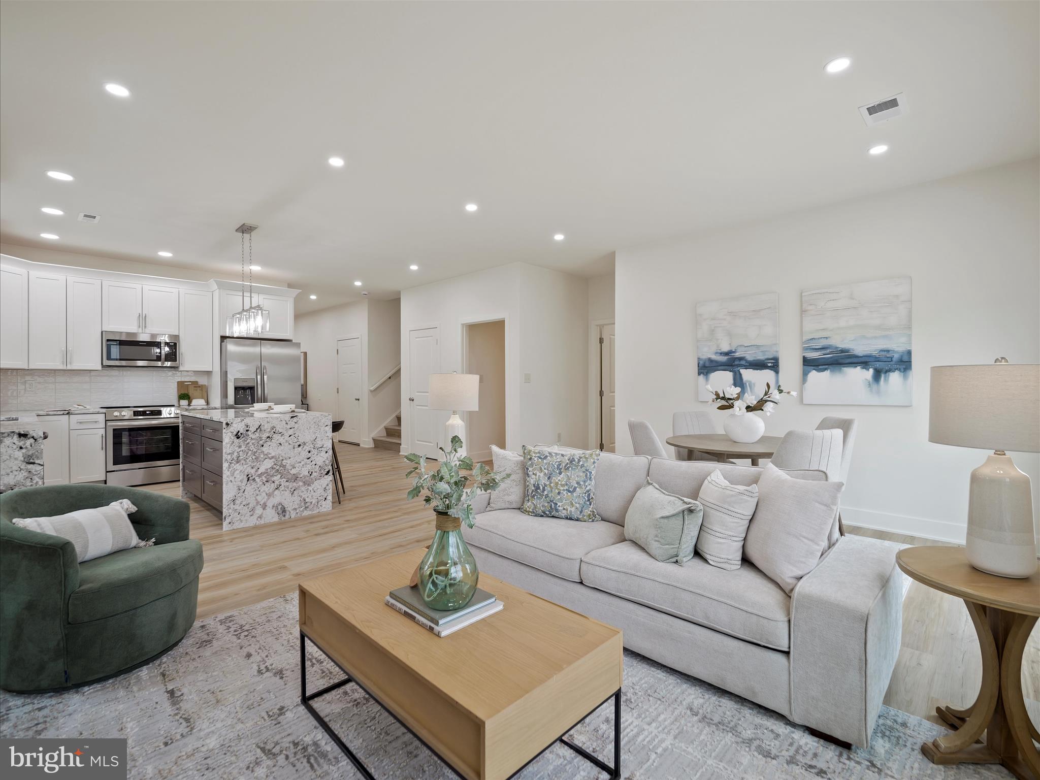 SPRING VALLEY - Residential