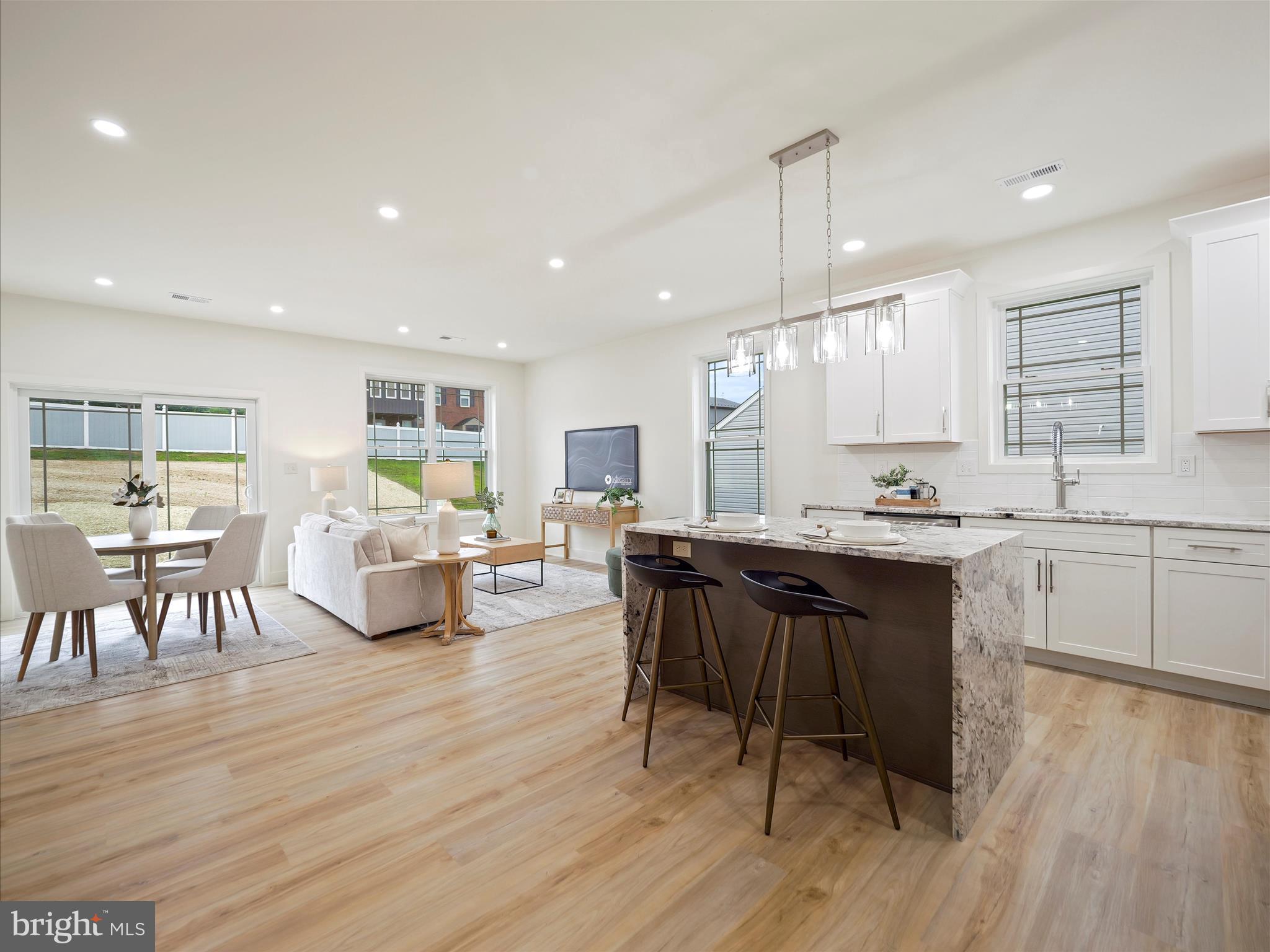 SPRING VALLEY - Residential