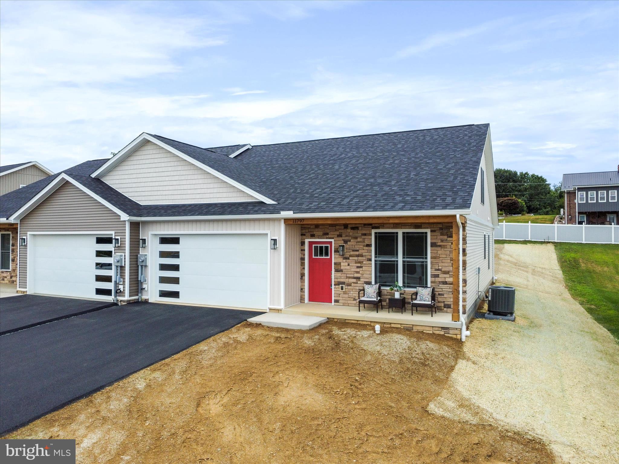 SPRING VALLEY - Residential