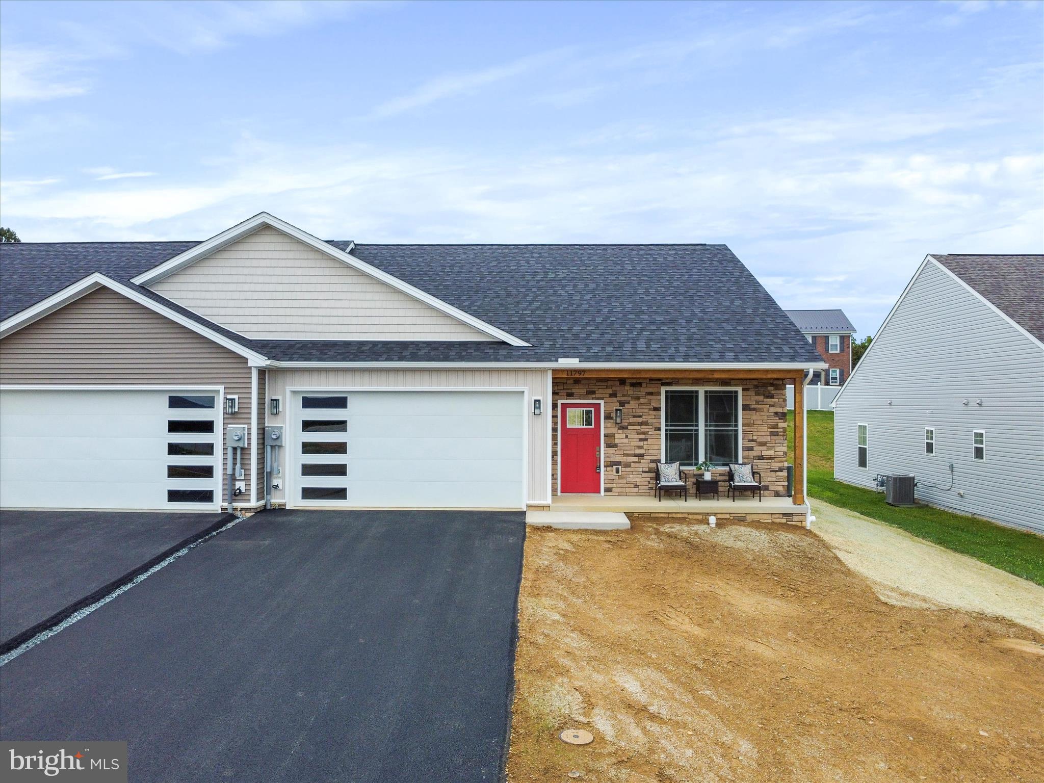 SPRING VALLEY - Residential