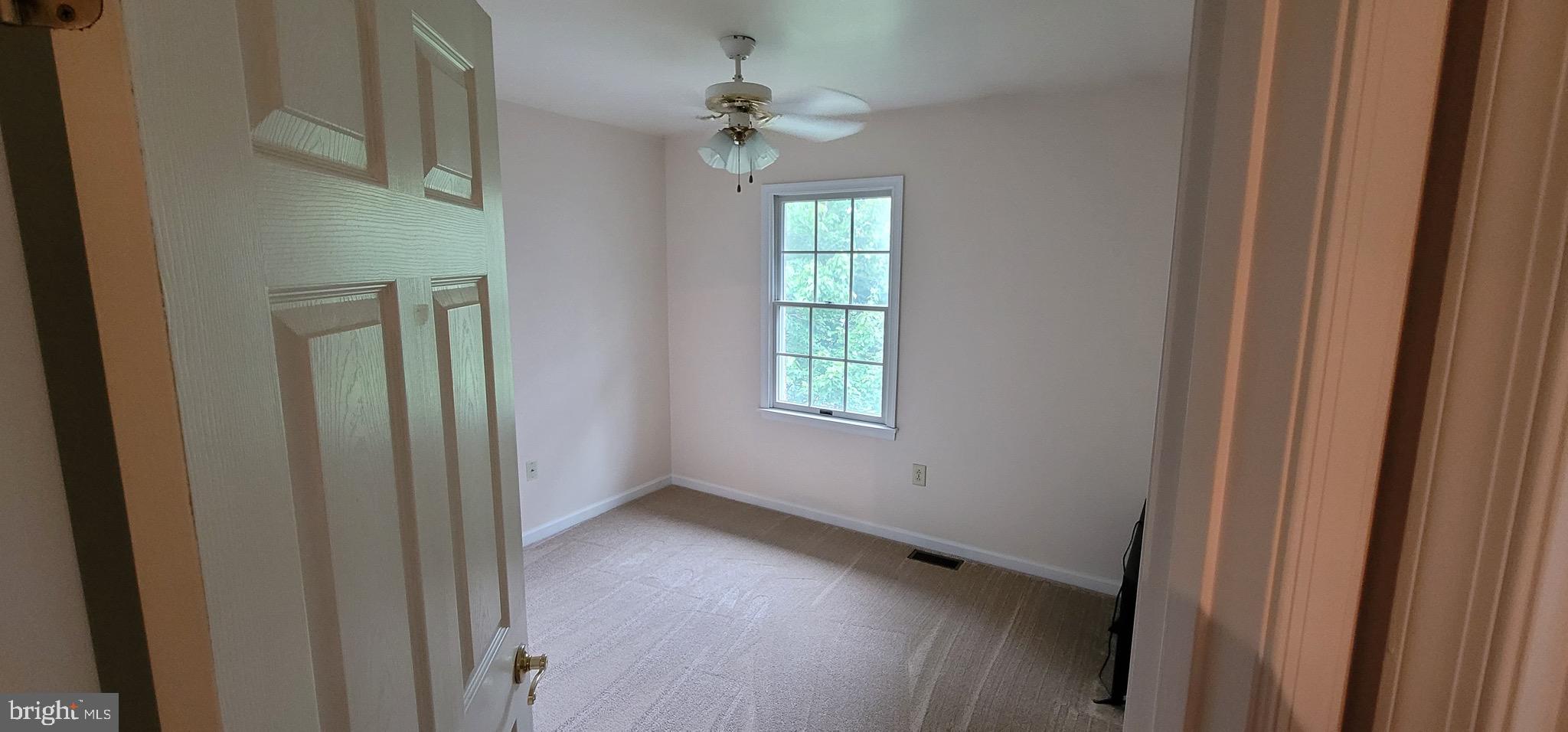 NORTH GATE TOWNE HOMES - Residential Lease