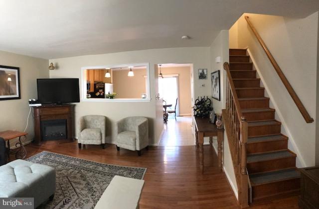 HIGHLANDS OF WARRENTON PHASE 2 - Residential