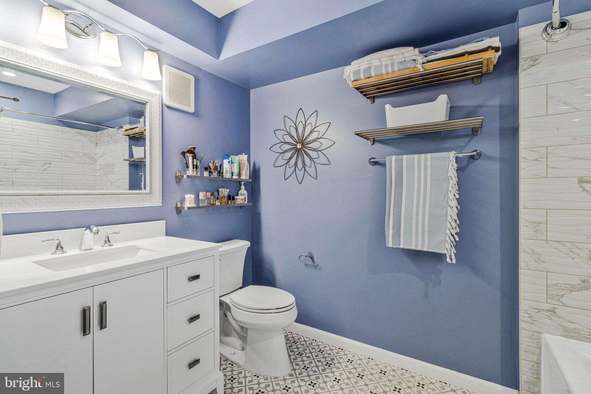 SOUTH MEADOWS - Residential