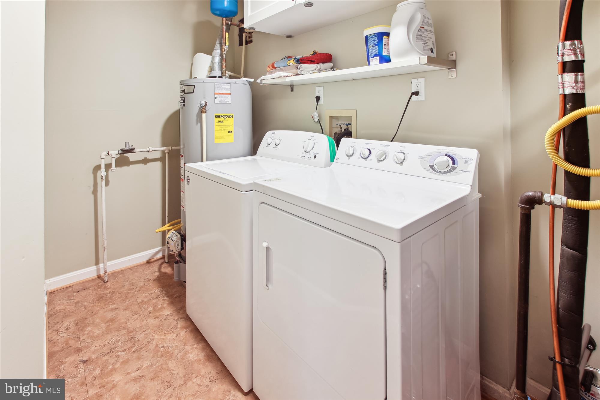 PINEY ORCHARD - Residential