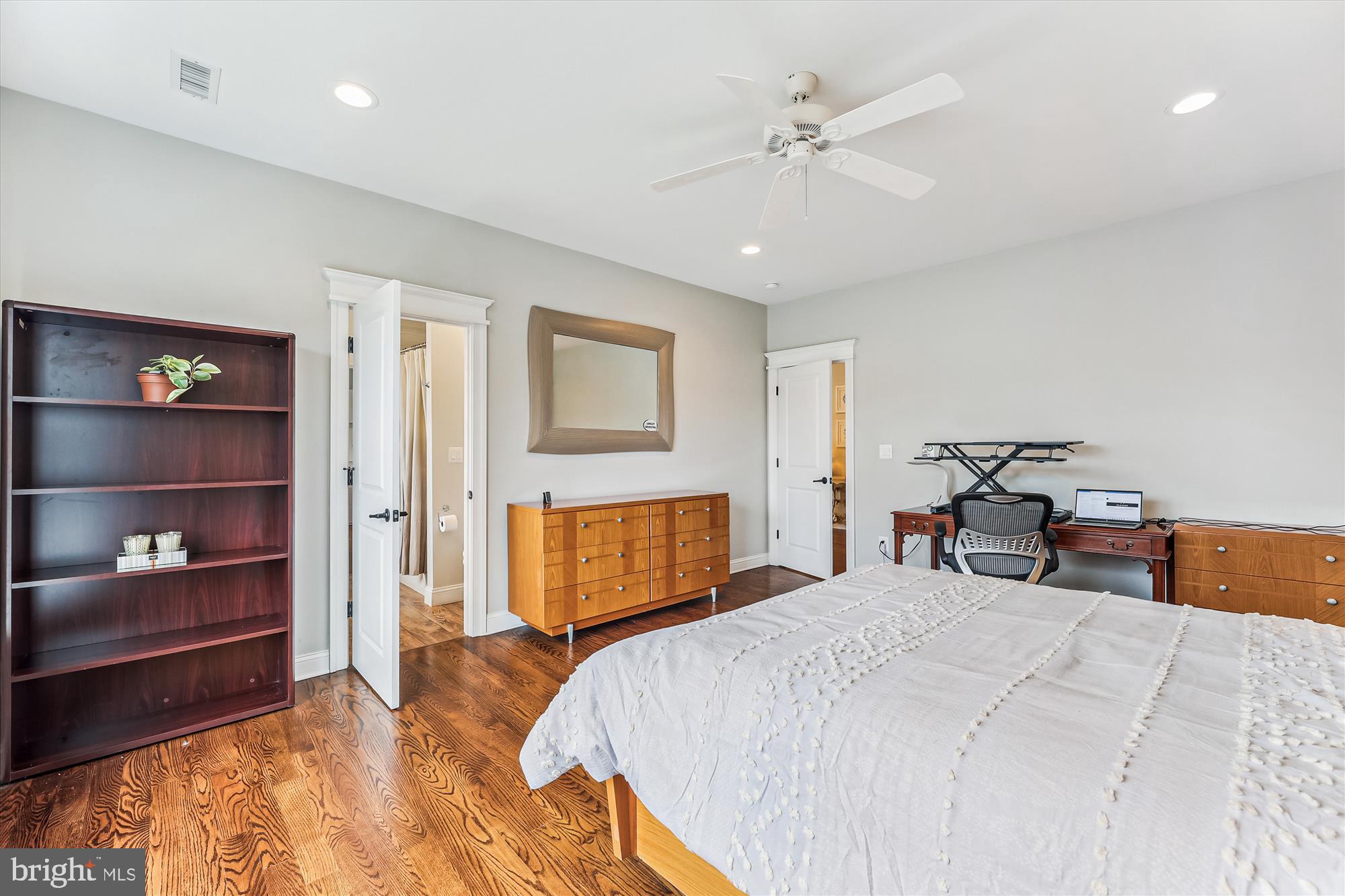 BRYN MAWR - Residential