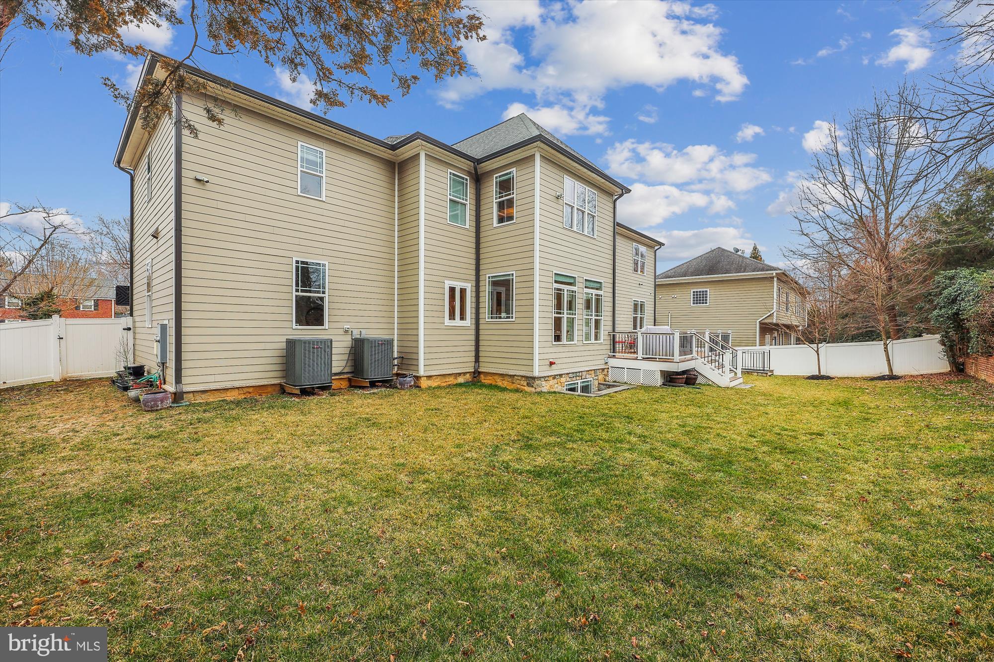 BRYN MAWR - Residential