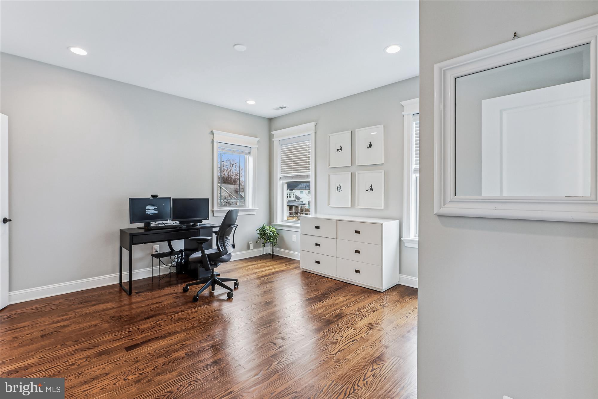 BRYN MAWR - Residential