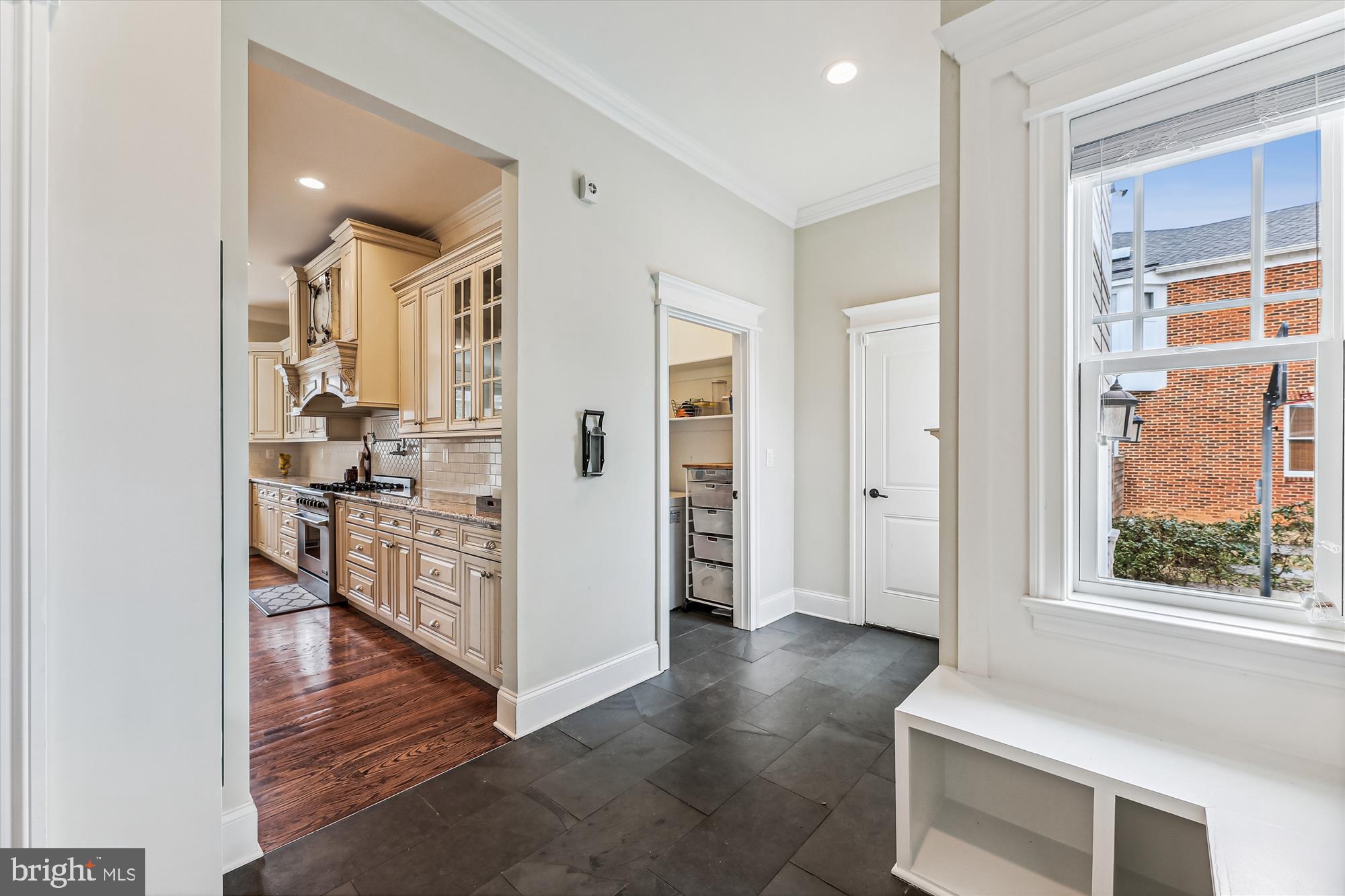 BRYN MAWR - Residential