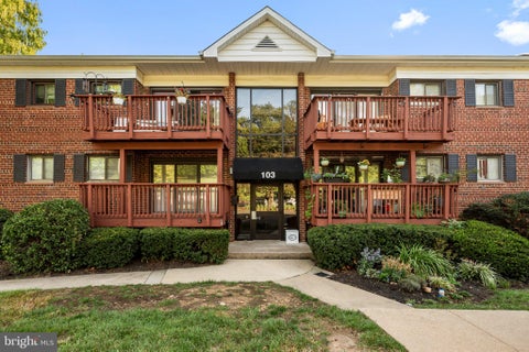 Condo For Rent - 103 Skyhill Road #3<br/> ALEXANDRIA, VA 22314