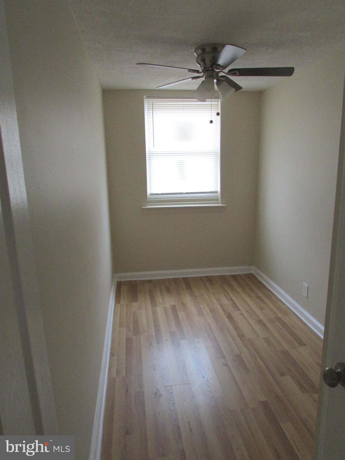 LAWNCREST - Residential