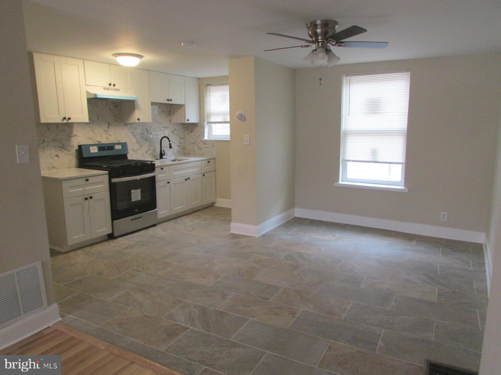 LAWNCREST - Residential