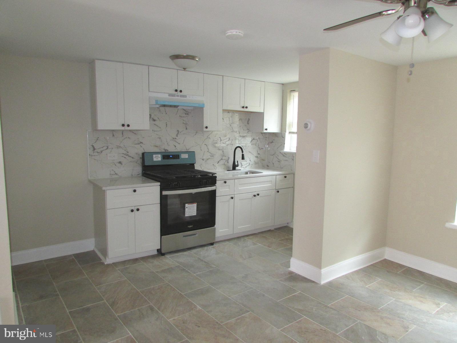 LAWNCREST - Residential