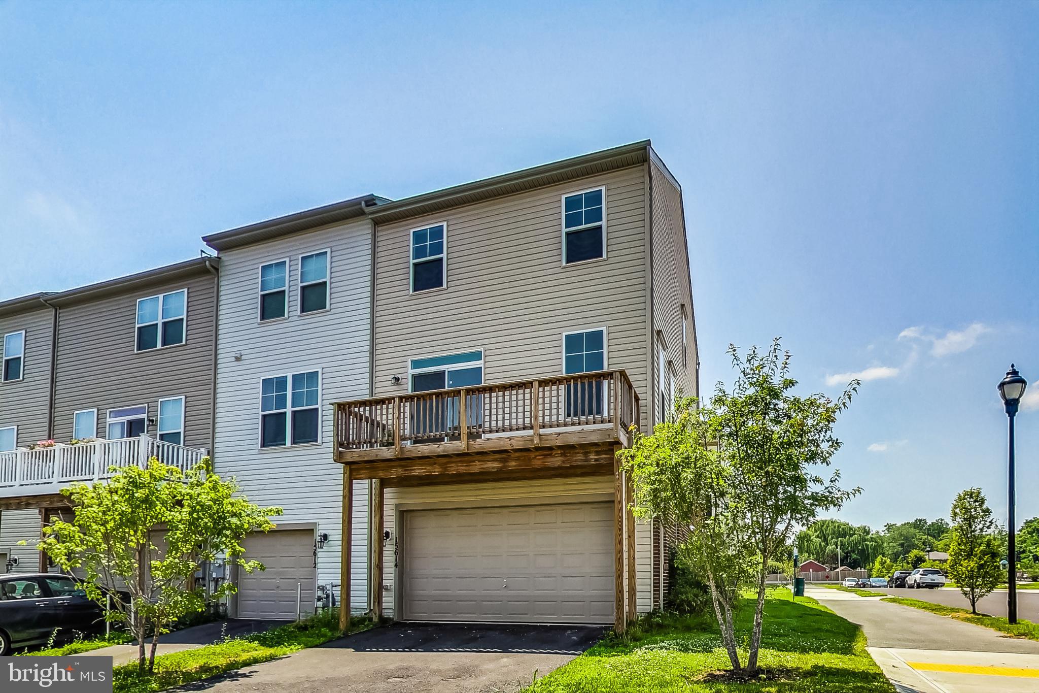 BRADFORD'S LANDING - Residential Lease