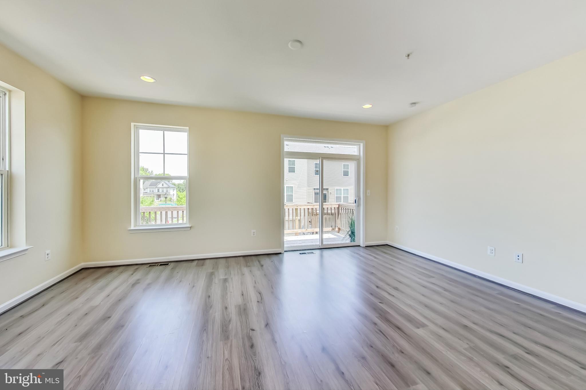 BRADFORD'S LANDING - Residential Lease