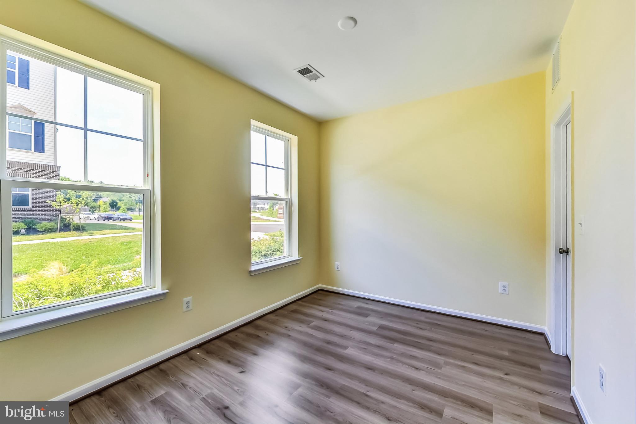 BRADFORD'S LANDING - Residential Lease