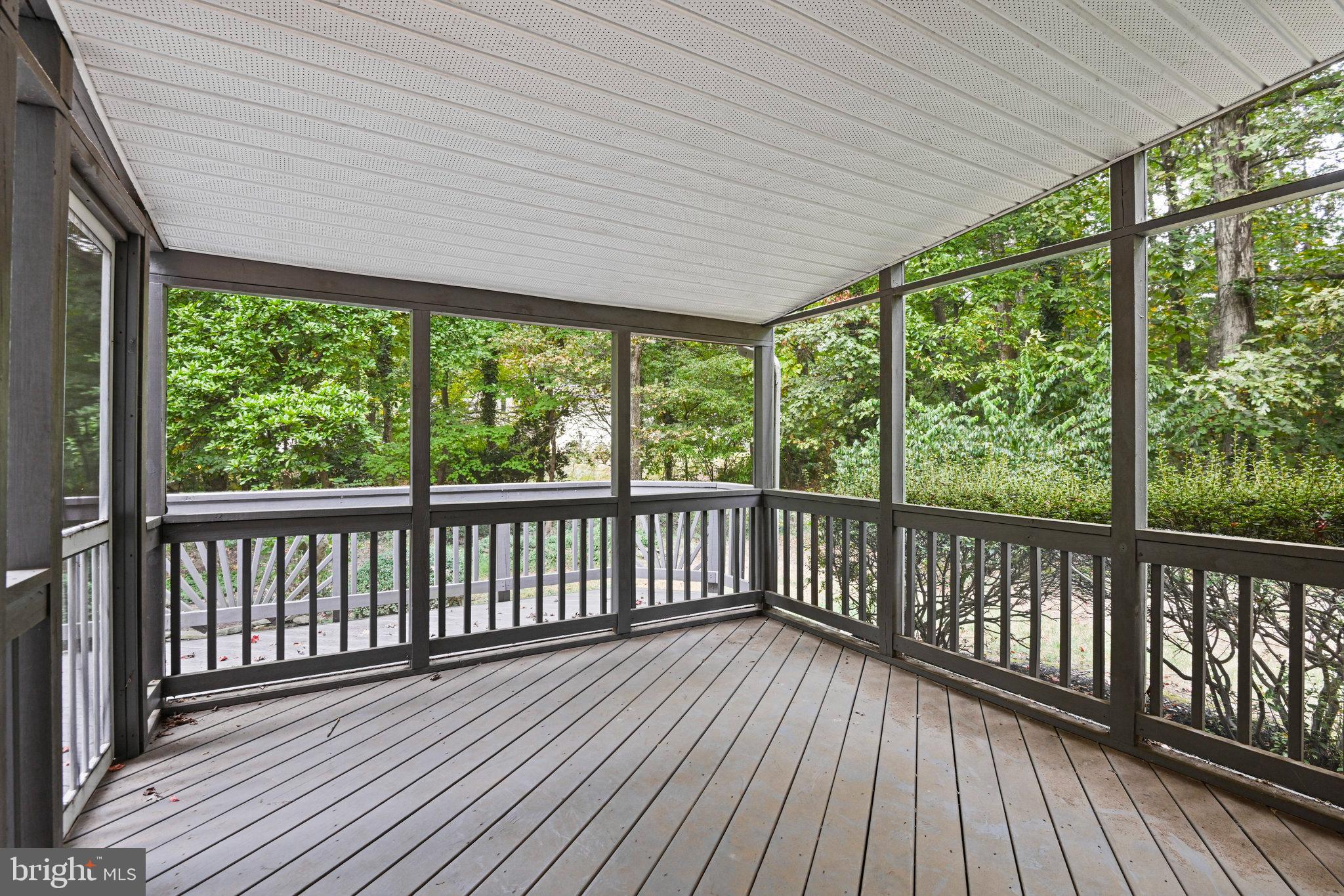 FAIR OAKS ESTATES - Residential