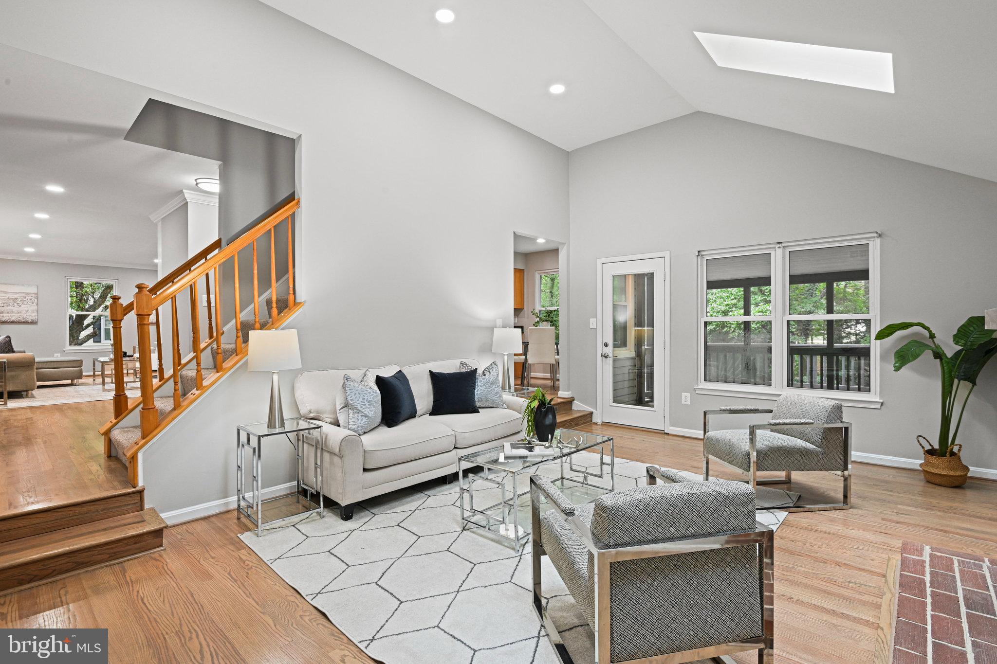 FAIR OAKS ESTATES - Residential