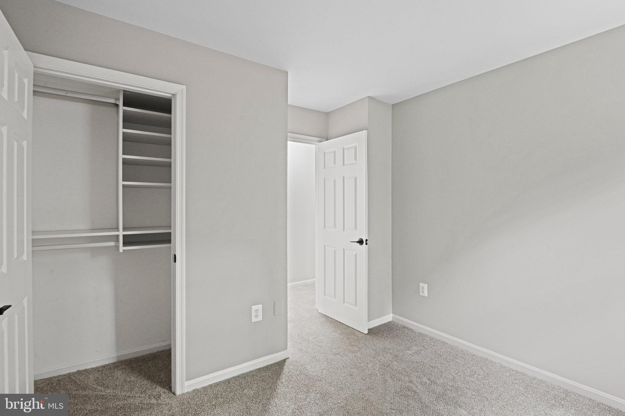 FAIR OAKS ESTATES - Residential