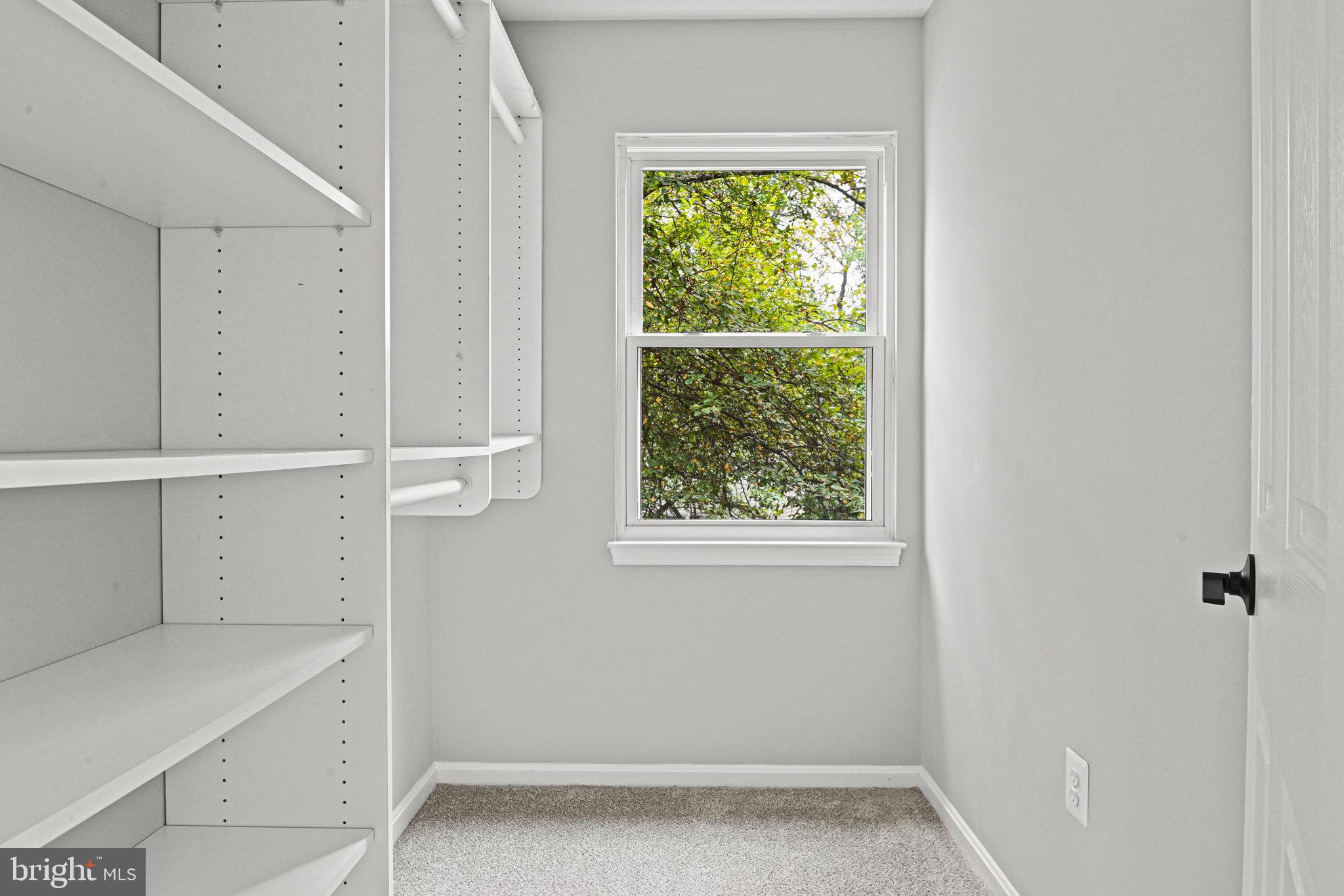 FAIR OAKS ESTATES - Residential