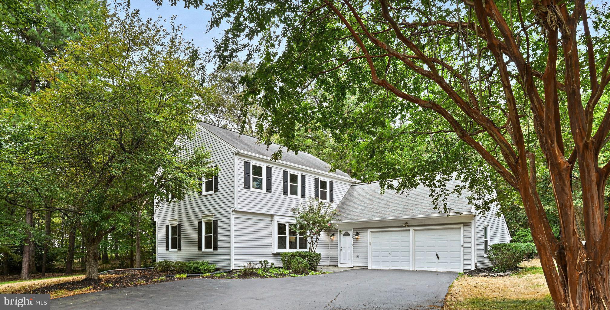 FAIR OAKS ESTATES - Residential