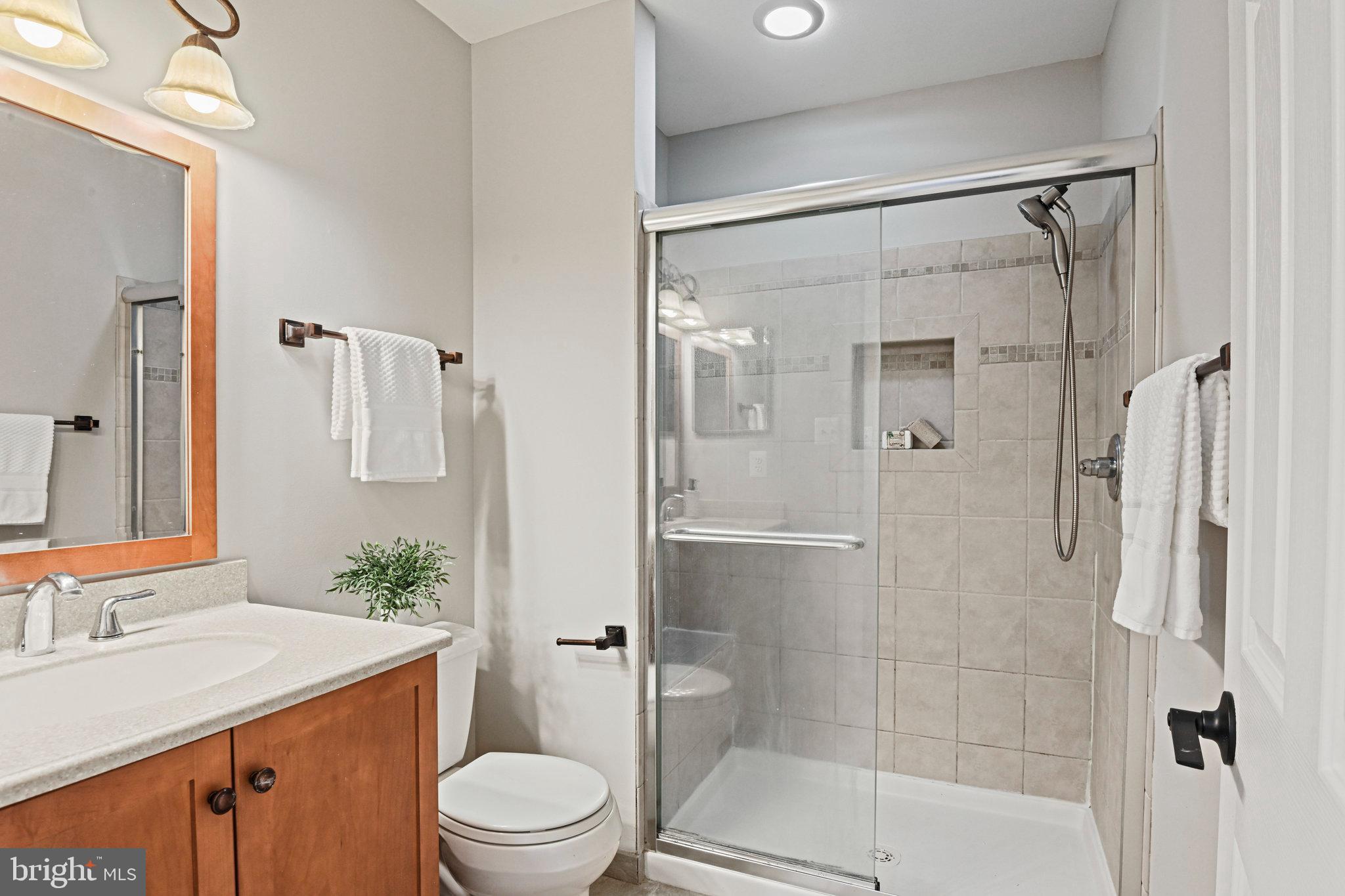 FAIR OAKS ESTATES - Residential