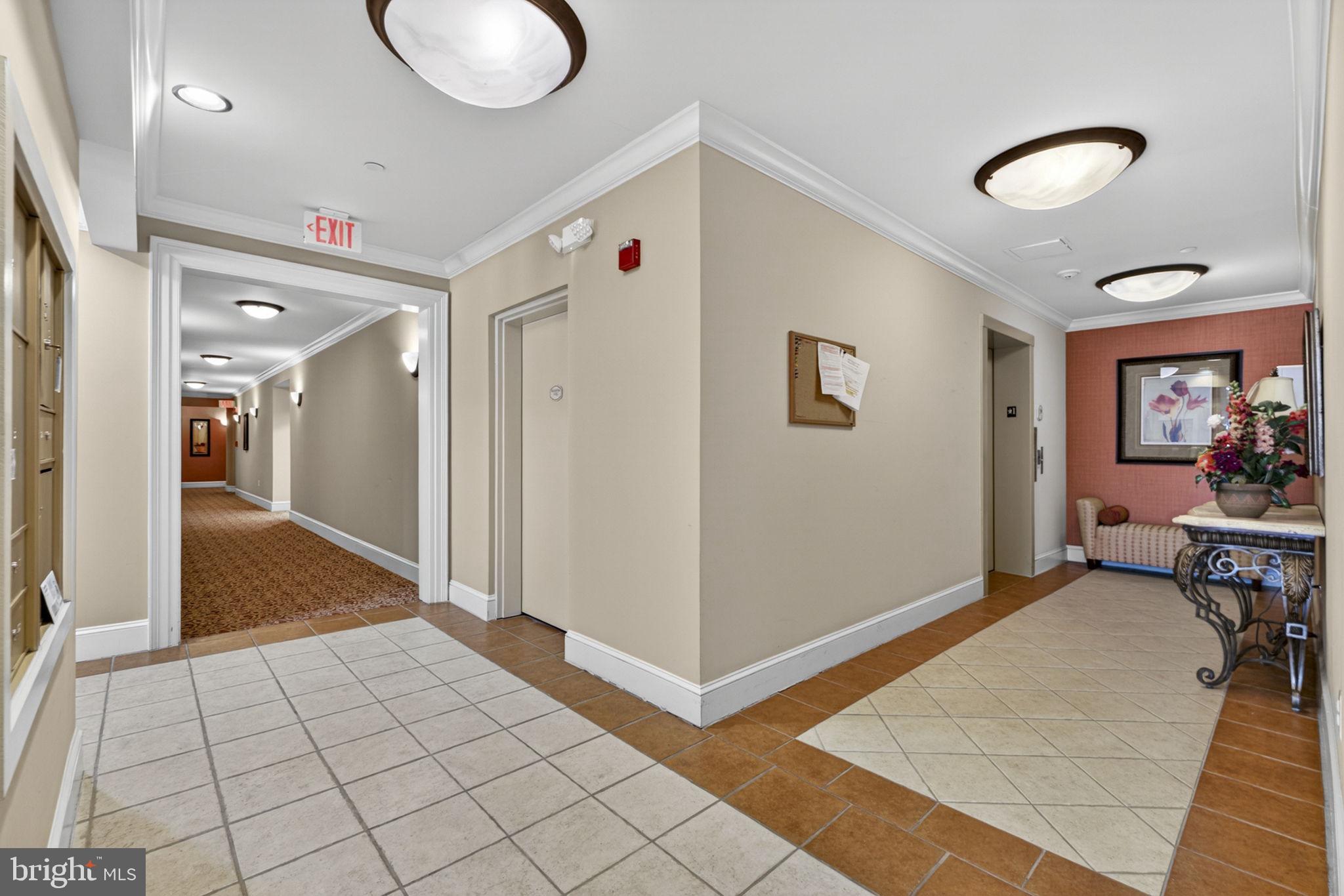 SUFFIELD MEADOWS - Residential