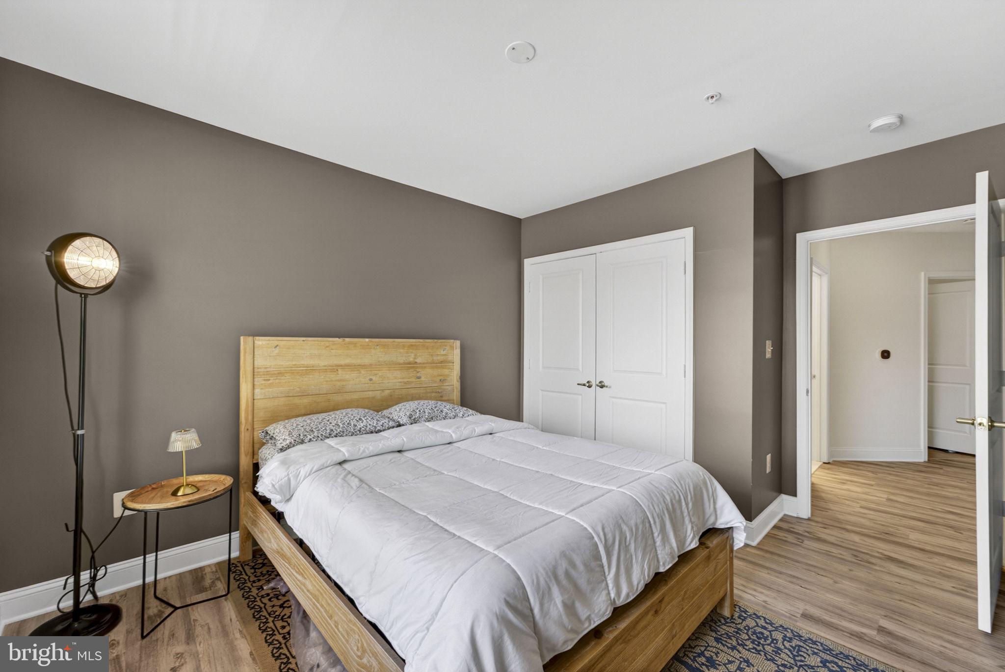 SUFFIELD MEADOWS - Residential
