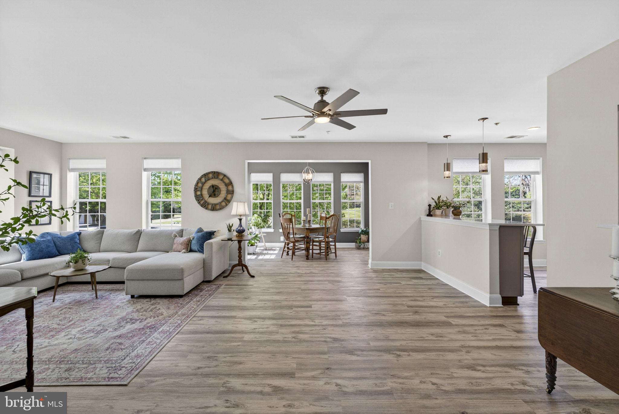 SUFFIELD MEADOWS - Residential
