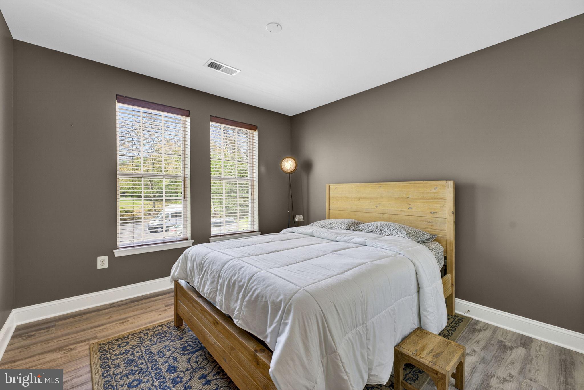 SUFFIELD MEADOWS - Residential