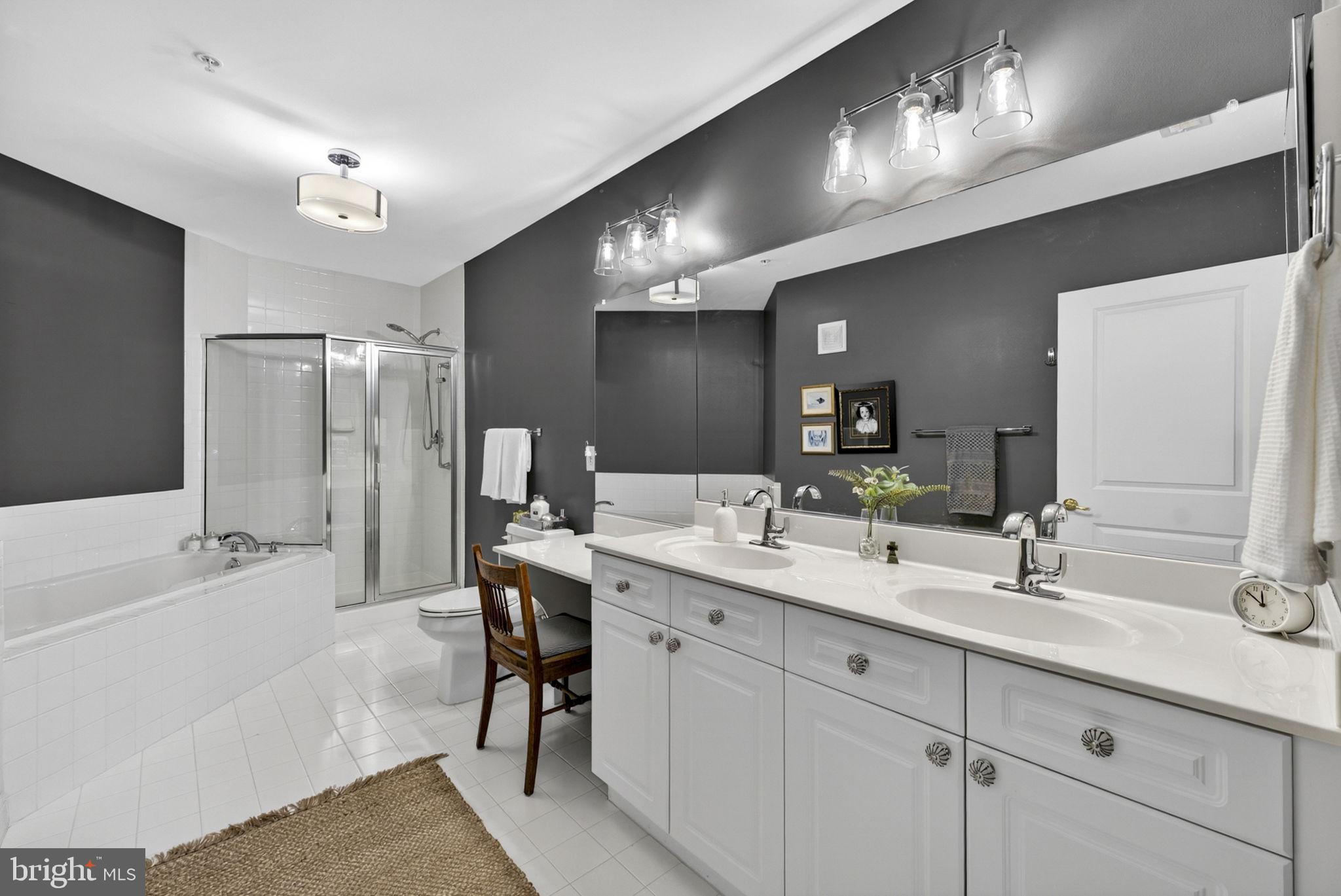 SUFFIELD MEADOWS - Residential