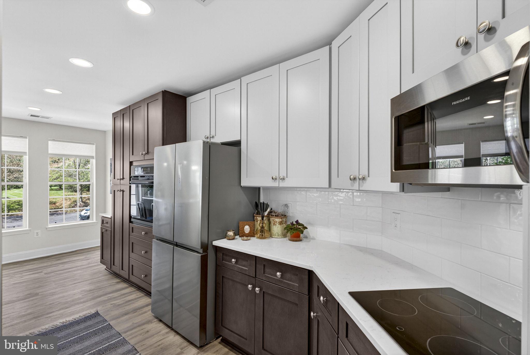 SUFFIELD MEADOWS - Residential
