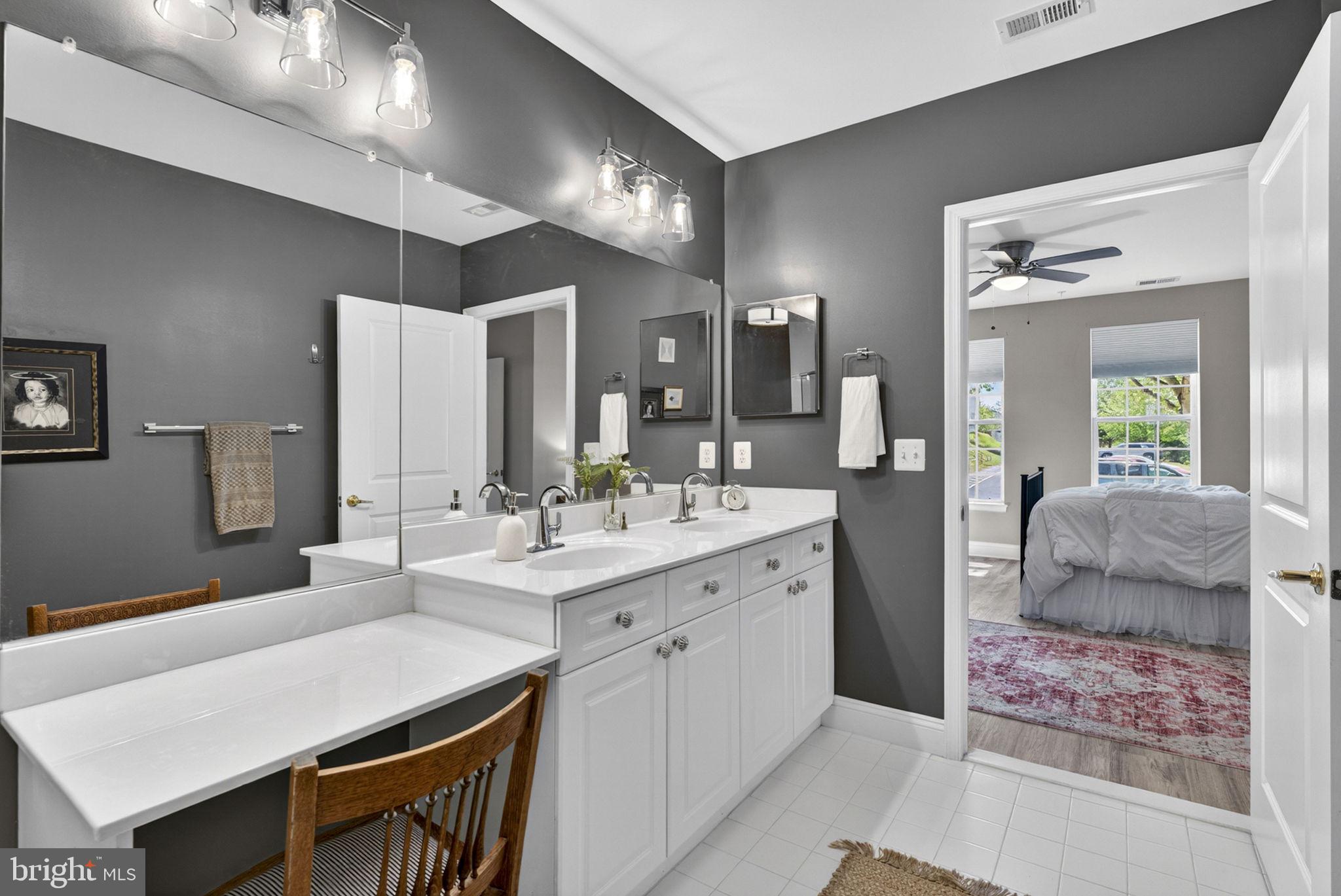 SUFFIELD MEADOWS - Residential