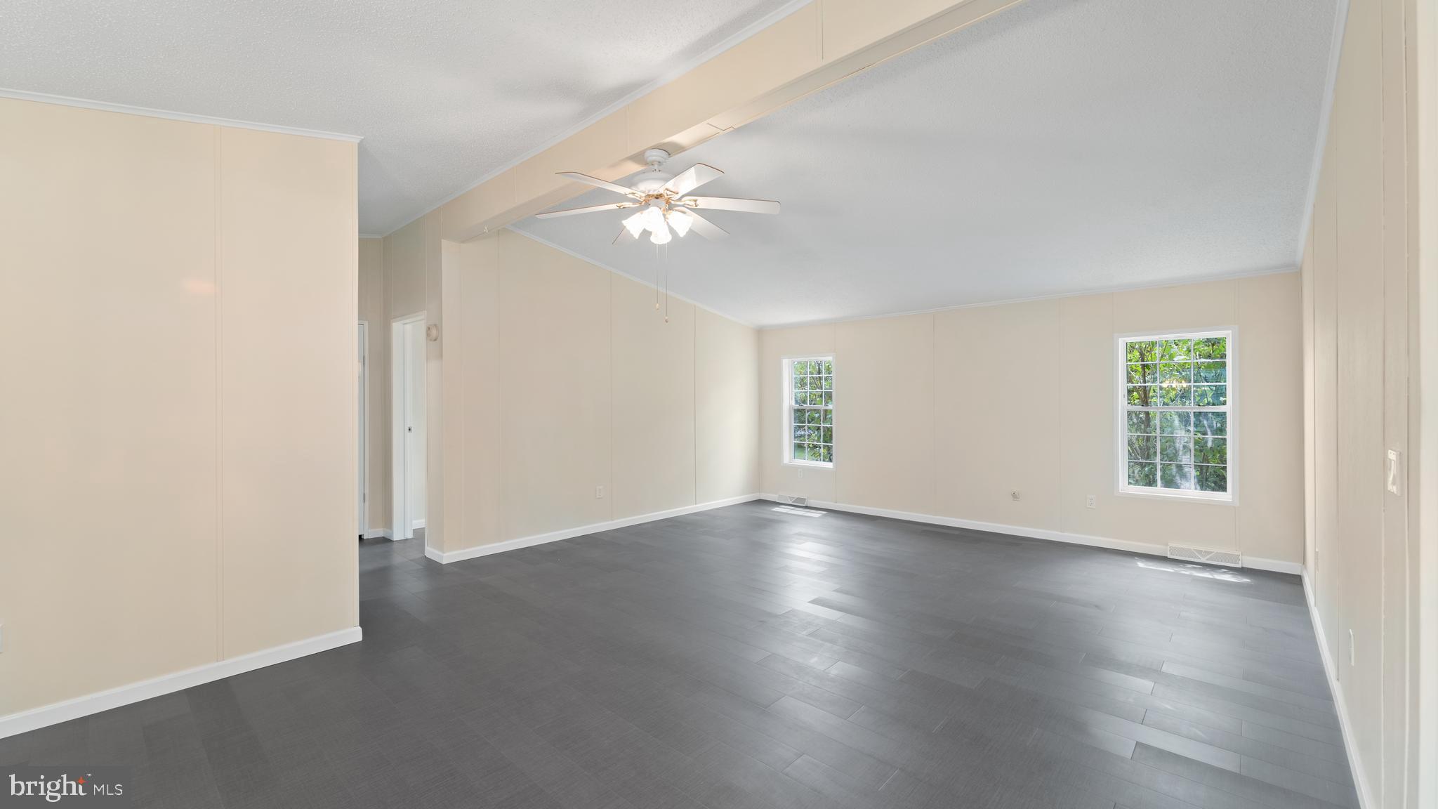 QUIET ACRES - Residential