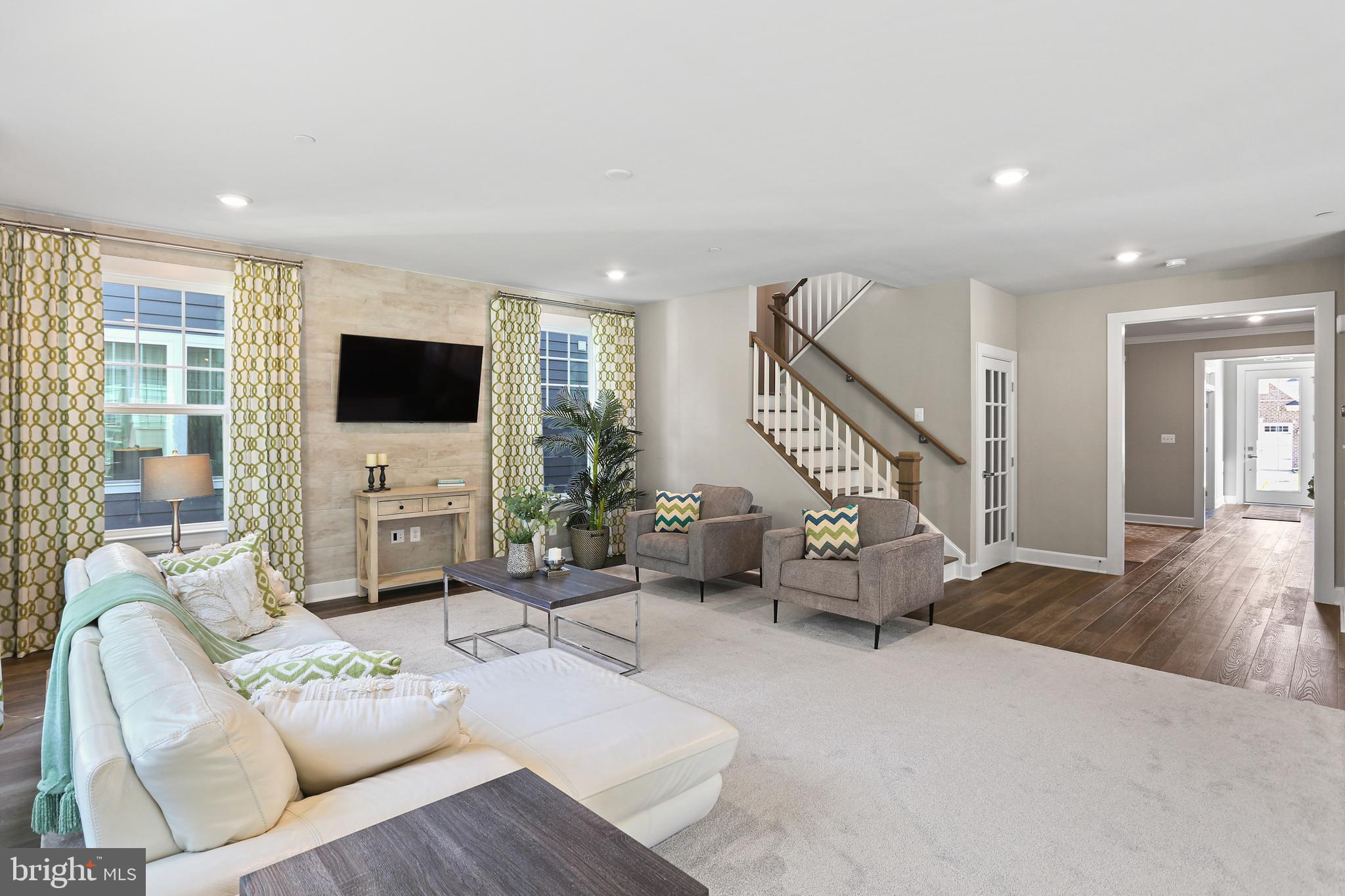 TURF VALLEY - Residential