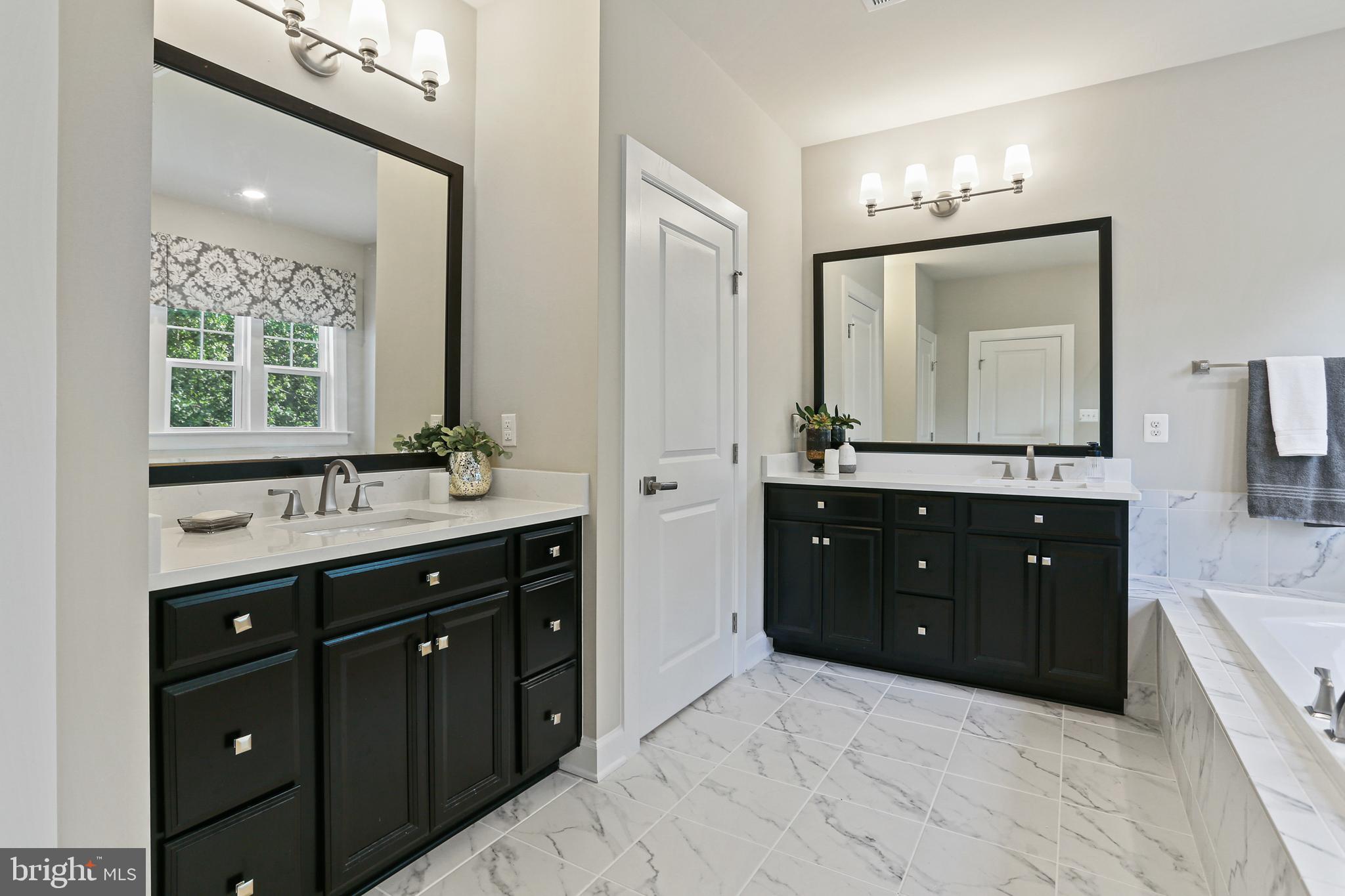 TURF VALLEY - Residential