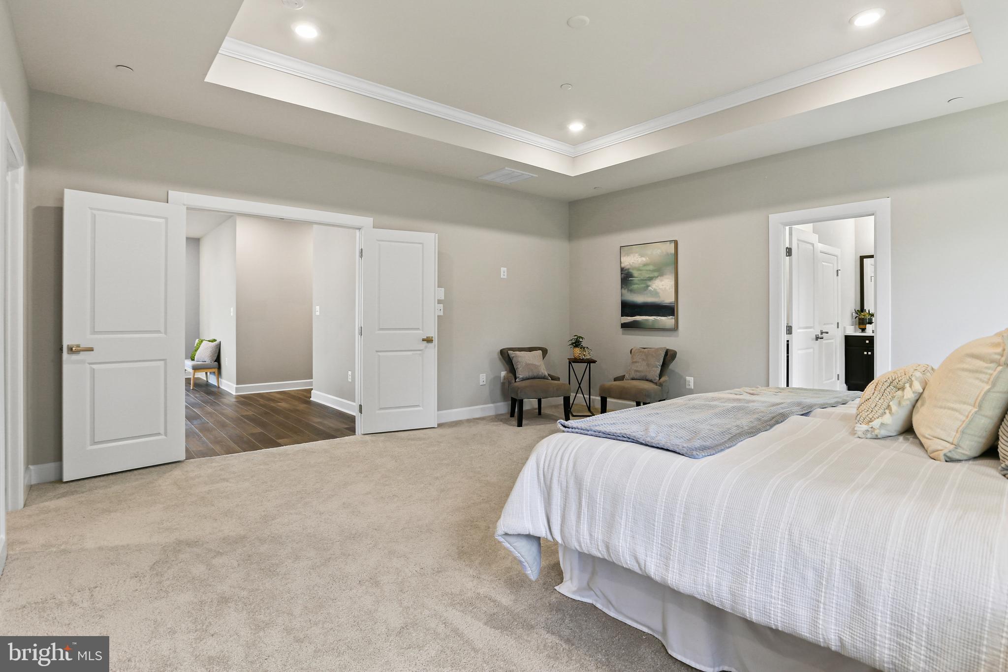 TURF VALLEY - Residential