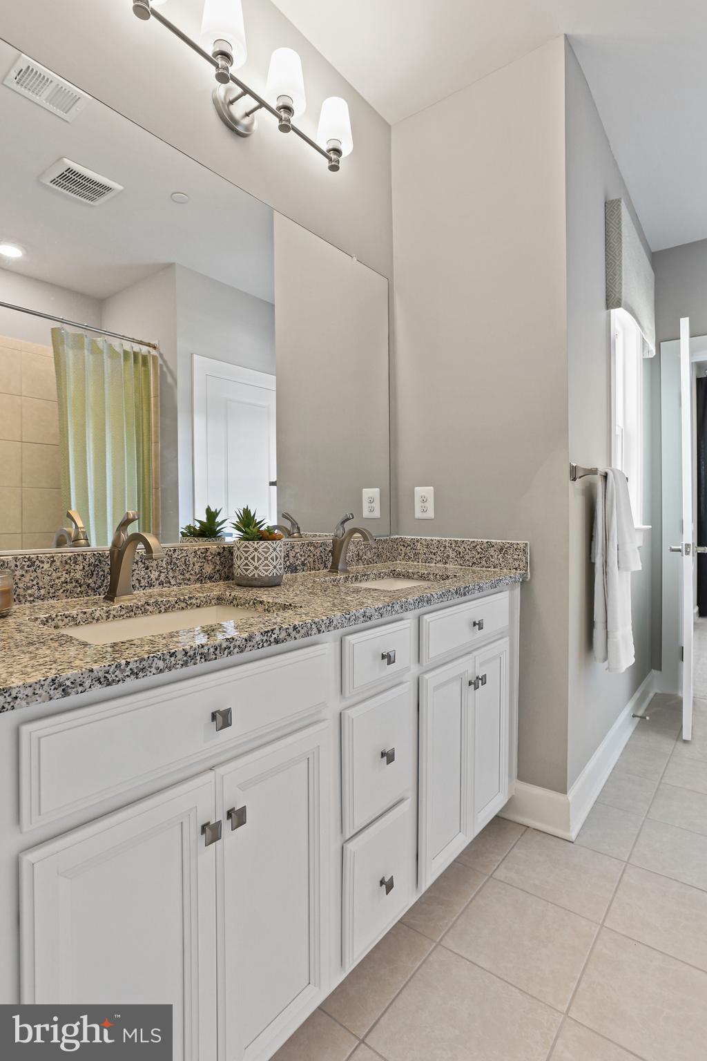 TURF VALLEY - Residential