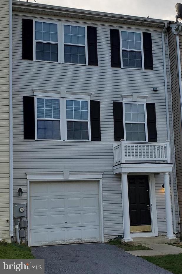 THE FAIRWAYS AT STONEBRIDGE - Residential Lease