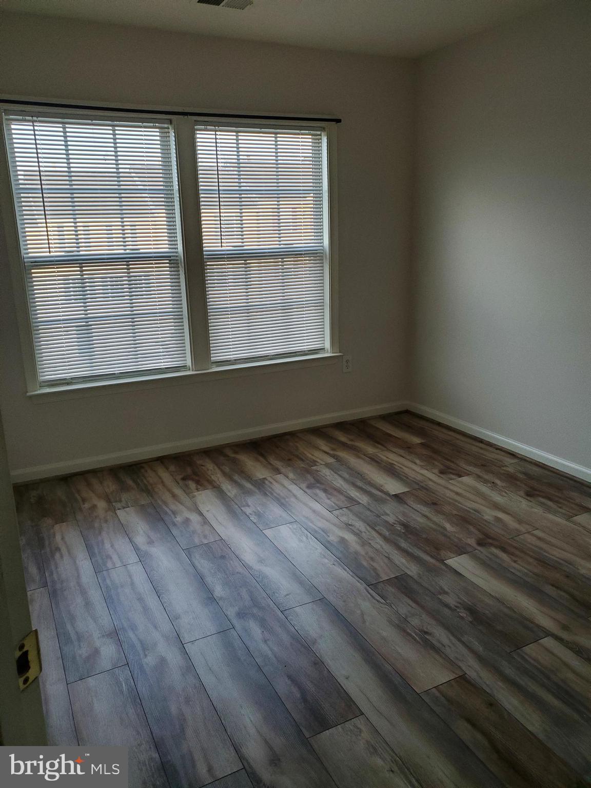 THE FAIRWAYS AT STONEBRIDGE - Residential Lease