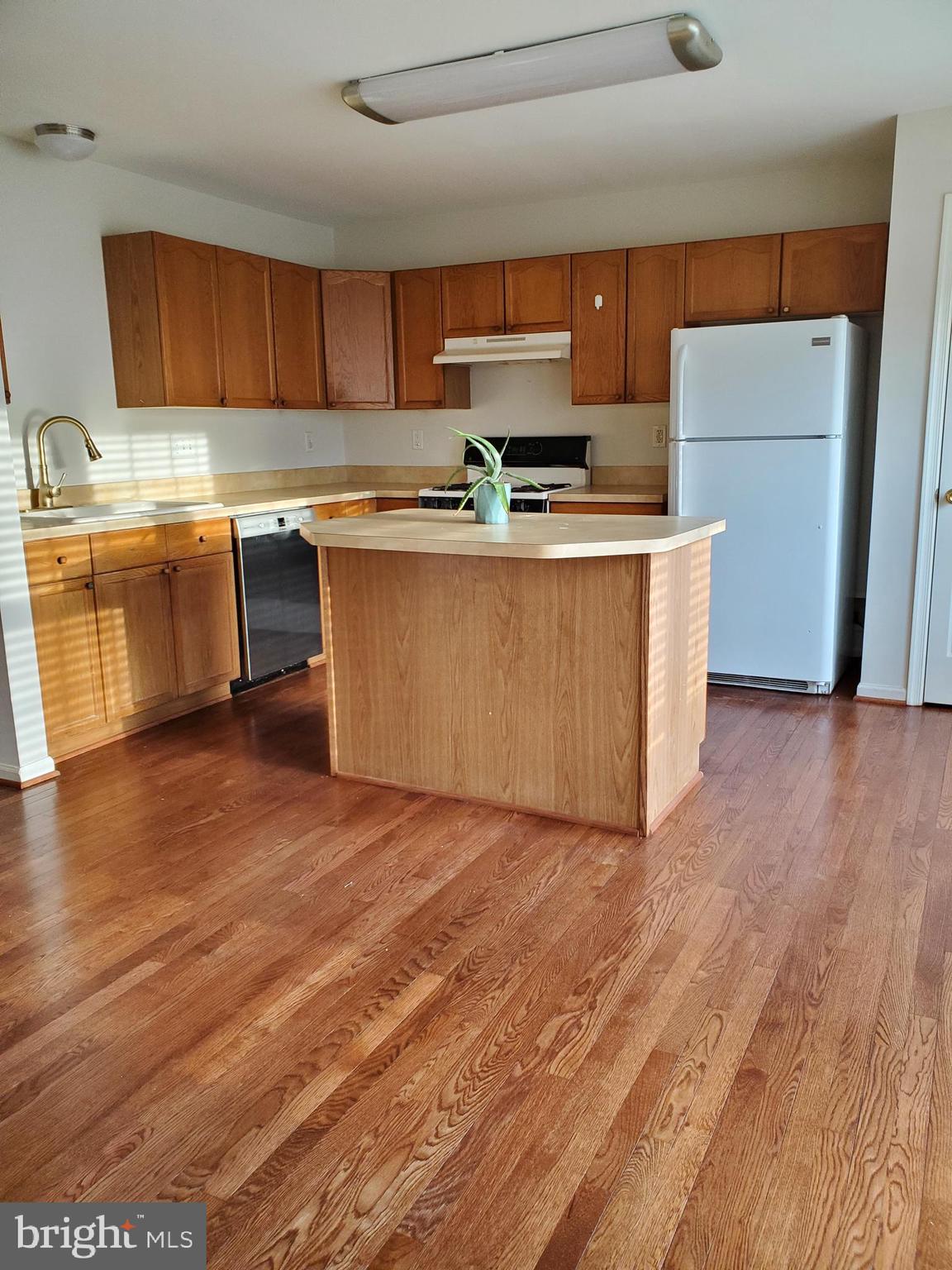 THE FAIRWAYS AT STONEBRIDGE - Residential Lease