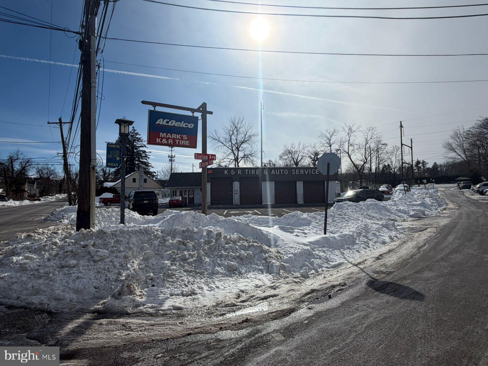 2926 MOUNT CARMEL AVENUE