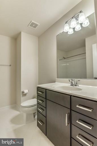 BRADLEY SQUARE - Residential Lease