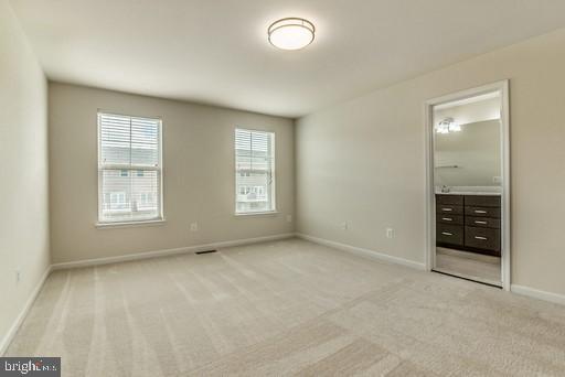 BRADLEY SQUARE - Residential Lease