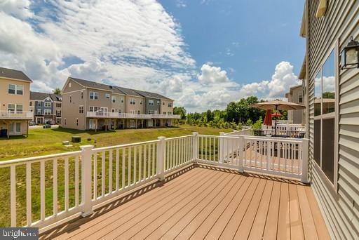 BRADLEY SQUARE - Residential Lease