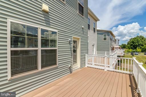 BRADLEY SQUARE - Residential Lease