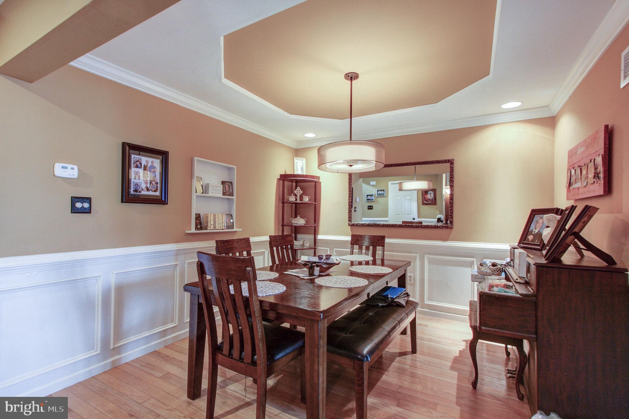 LINFIELD KNOLL - Residential