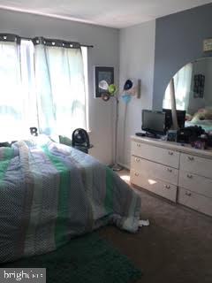 LINFIELD KNOLL - Residential